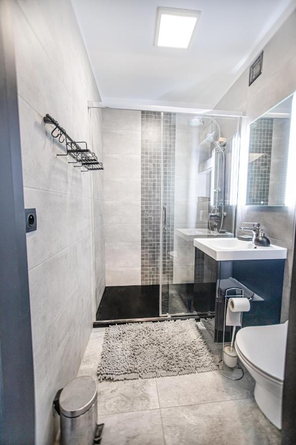Charming Apt Next To Lazienki Park And City Center Warsaw Ngoại thất bức ảnh