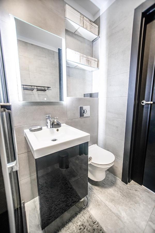 Charming Apt Next To Lazienki Park And City Center Warsaw Ngoại thất bức ảnh